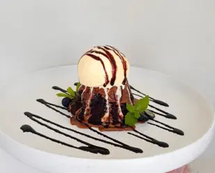 molten cake with ice cream